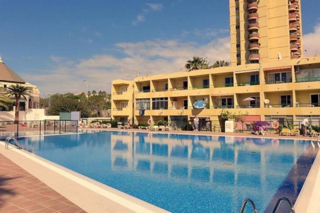 Estudio Coqueto Torres Del Sol アロナ エクステリア 写真